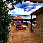 Bella Vista House Τρογκίρ