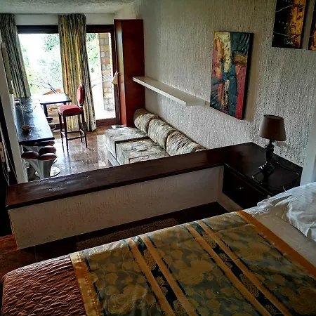 Bella Vista House Отель